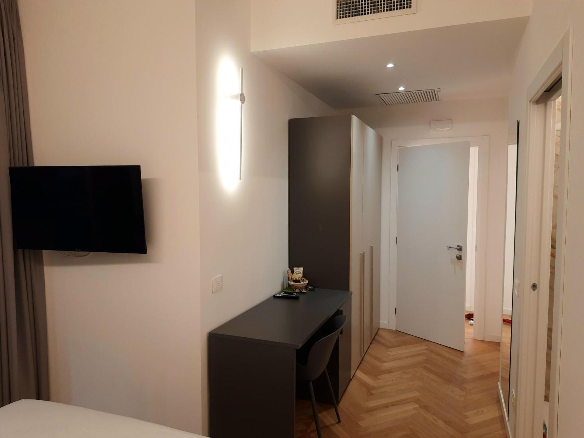 Mako Suites - Centro E Stazione Monza Pokój zdjęcie