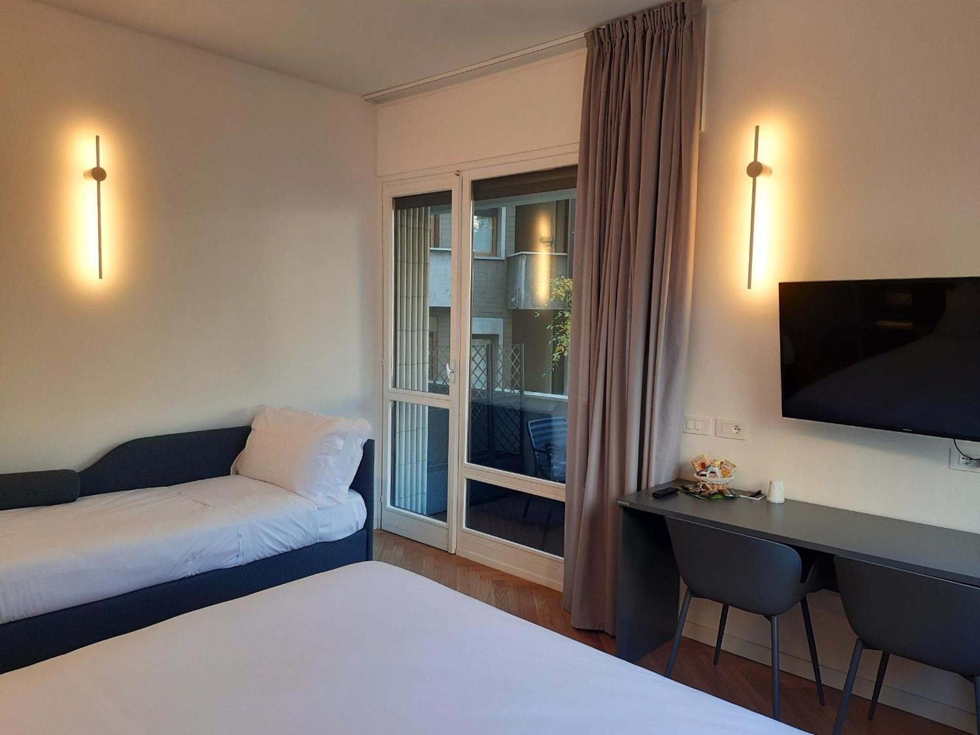 Mako Suites - Centro E Stazione Monza Zewnętrze zdjęcie